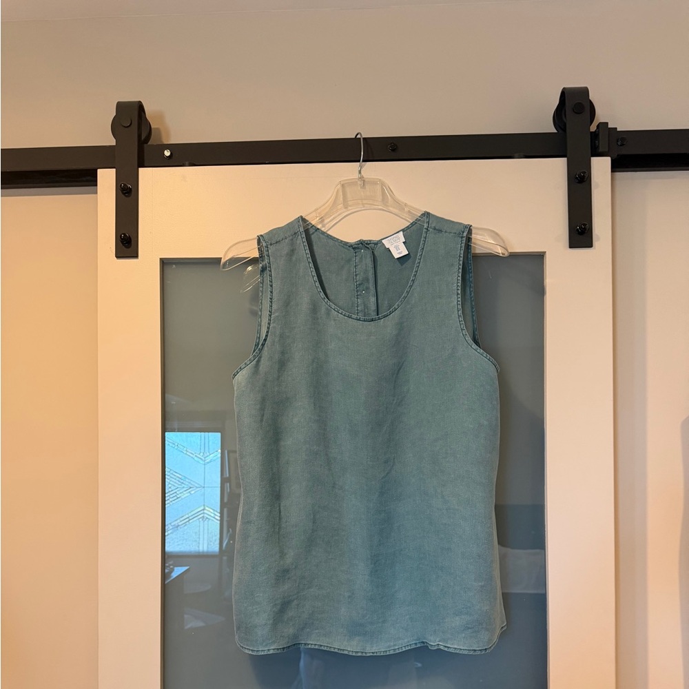 Sigrid Olsen Sleeveless Denim-Look Tank Top in Teal.
Size XL